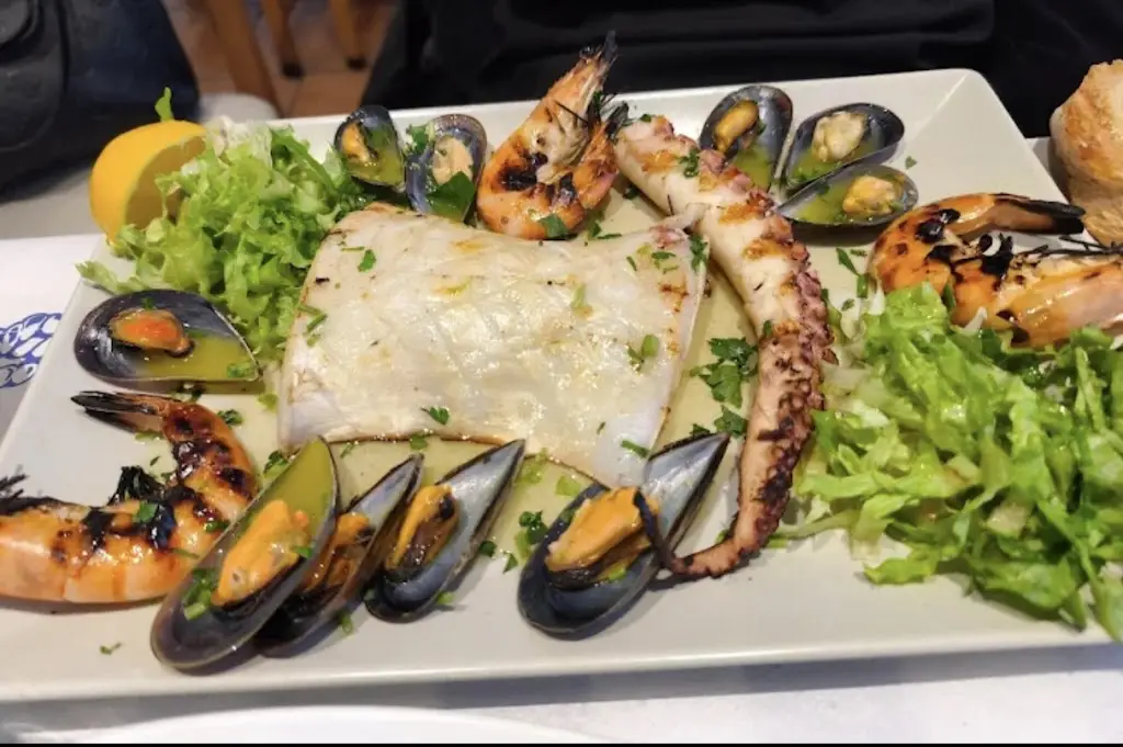 POSEIDONEION fish tavern - grill_Korinós_slider_image_3