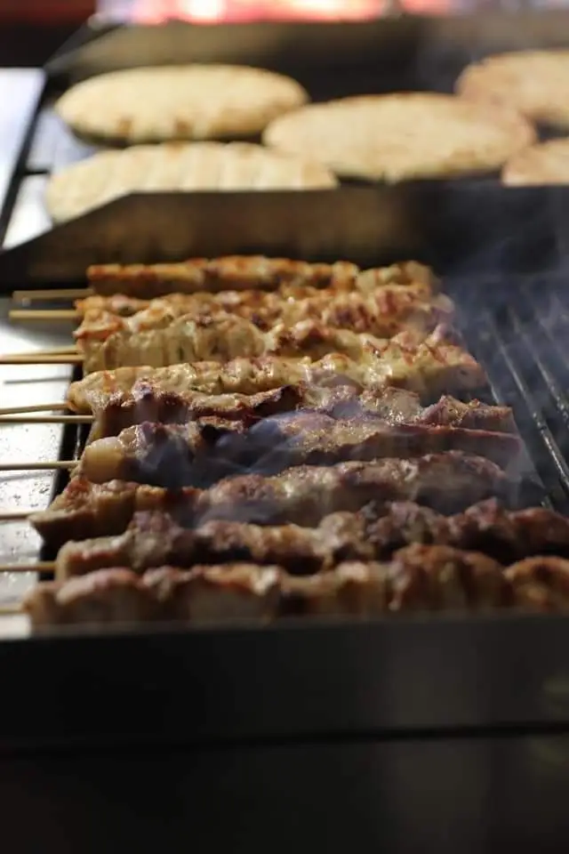 Menü_Ψητοπωλείο Κάτι ψήνεται (TAMOS ΓΙΩΡΓΟΣ)_Korinós_Bild_4