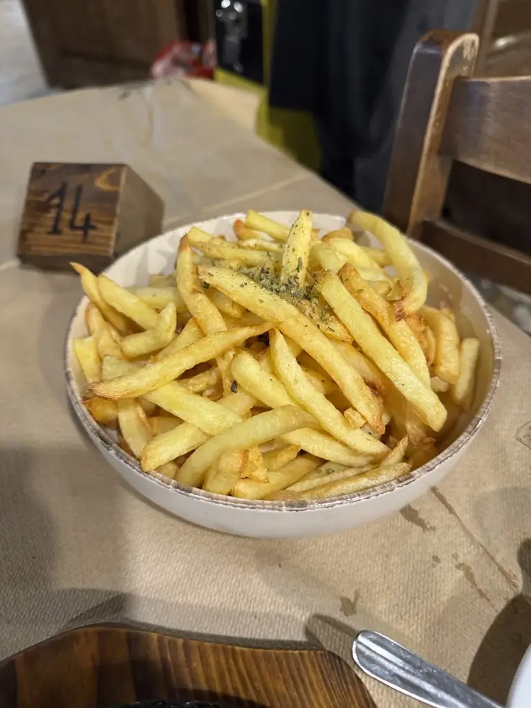 Menü_Η ΠΛΑΤΕΙΑ_Koryfí_Bild_7