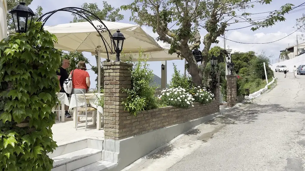 Tomasz Von Diuwe_Αλέξανδρος Εστιατόριο_Koryfí_Bewertung