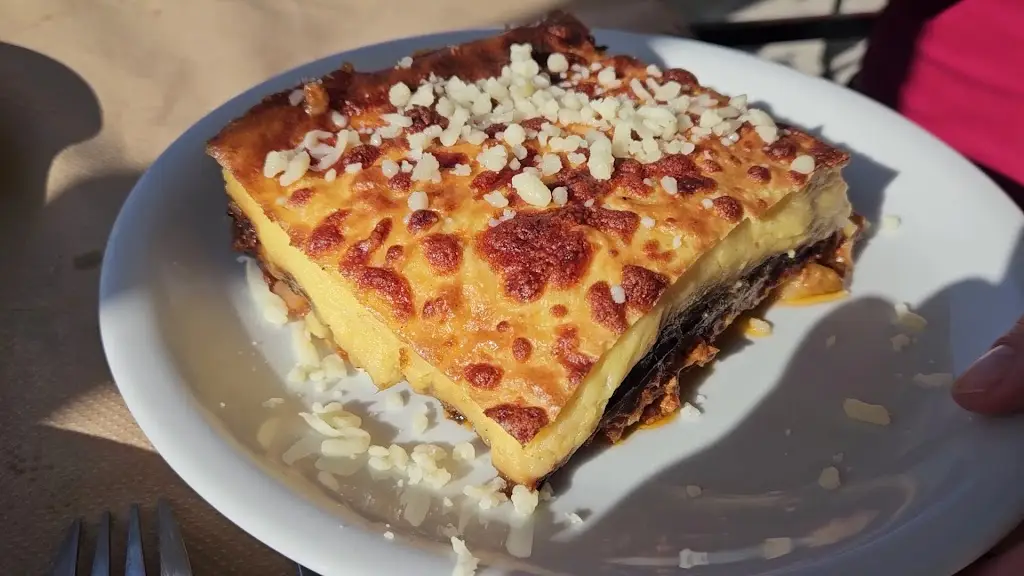 Chris Place_Koryfí_slider_image_2