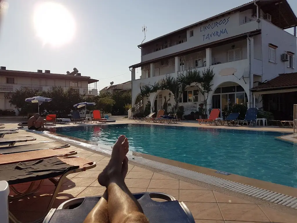 Michał Julian Głodek_Ταβέρνα 