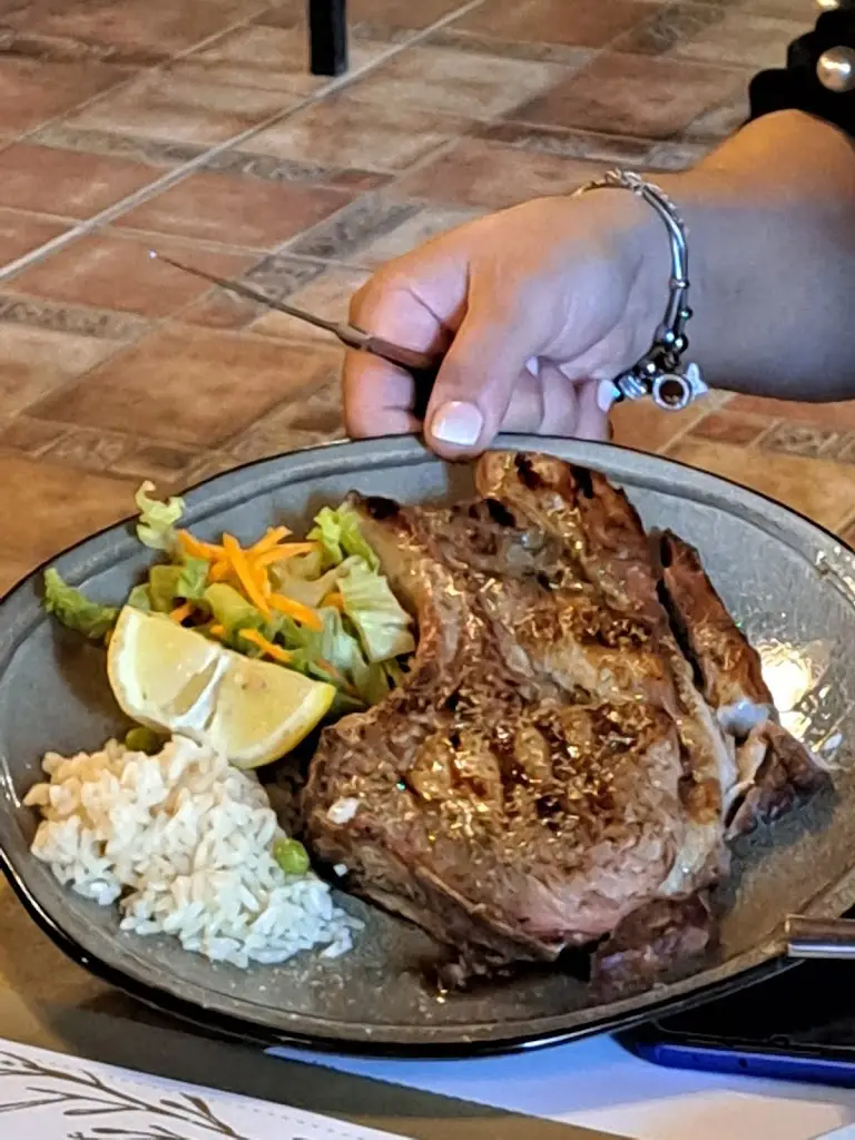 Menü_Κεντρικό-Στόλας_Koufália_Bild_1