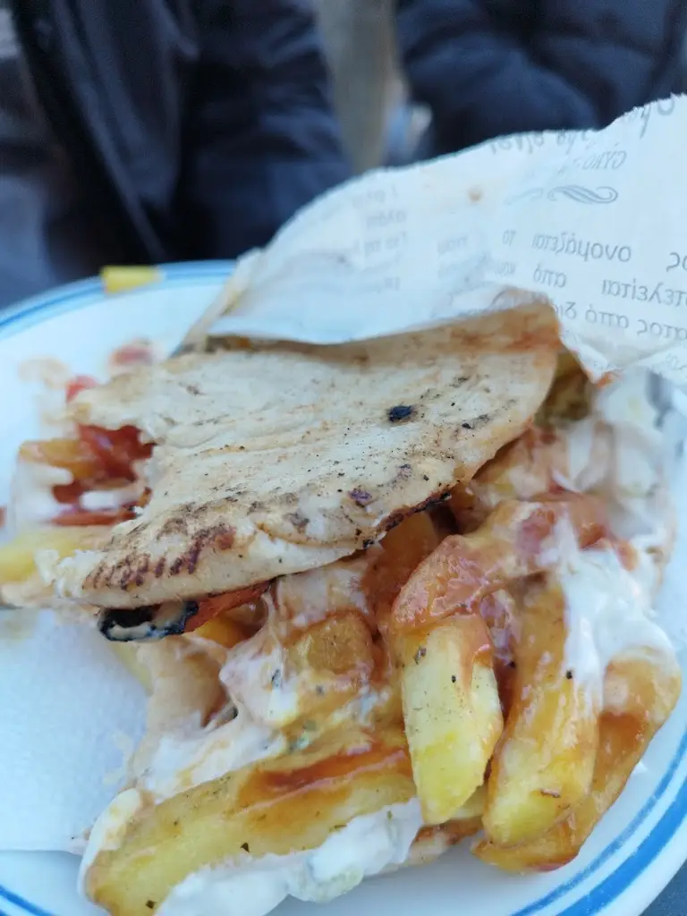 Menü_Φαί & Κότα_Koufália_Bild_2