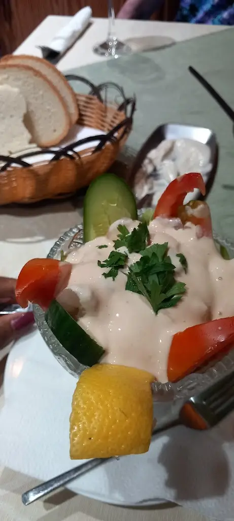 Menü_ΜΕ-ΖΕΣ_Koufália_Bild_2