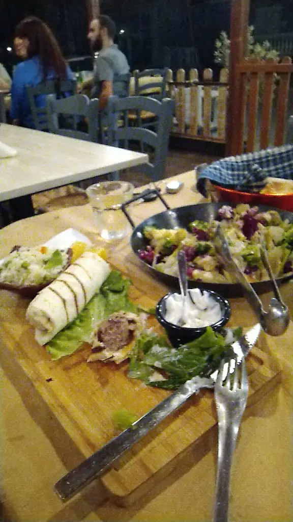 Menü_Παράγκα Kuzina_Koufália_Bild_1