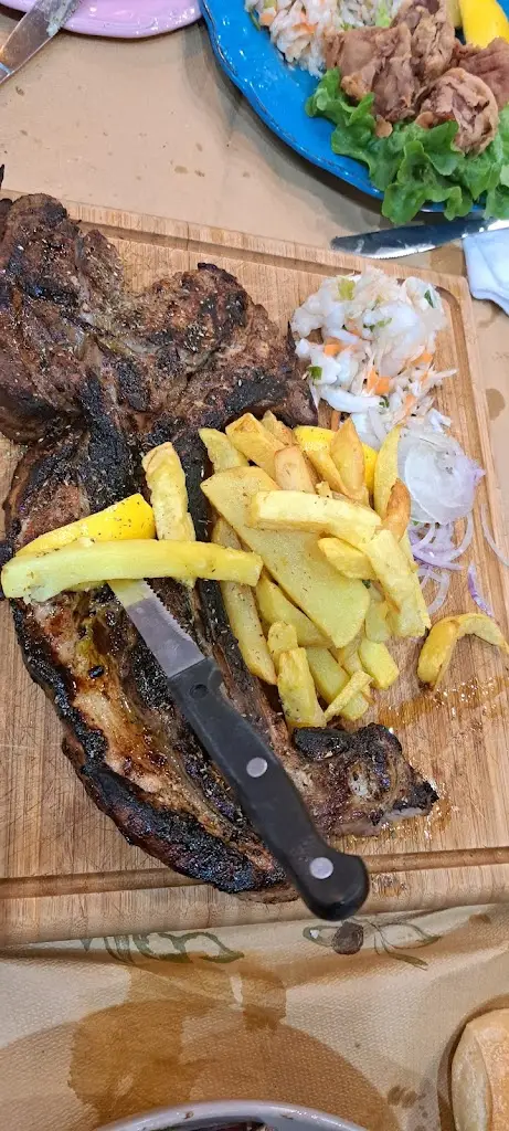 Menü_Trataménto Poikilía Géfseon (Variety of Flavors)_Kilkís_Bild_5