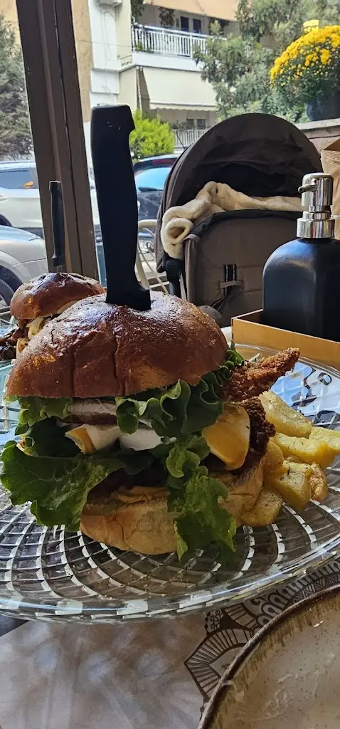 saratrickovic_Trataménto Poikilía Géfseon (Variety of Flavors)_Kilkís_Bewertung