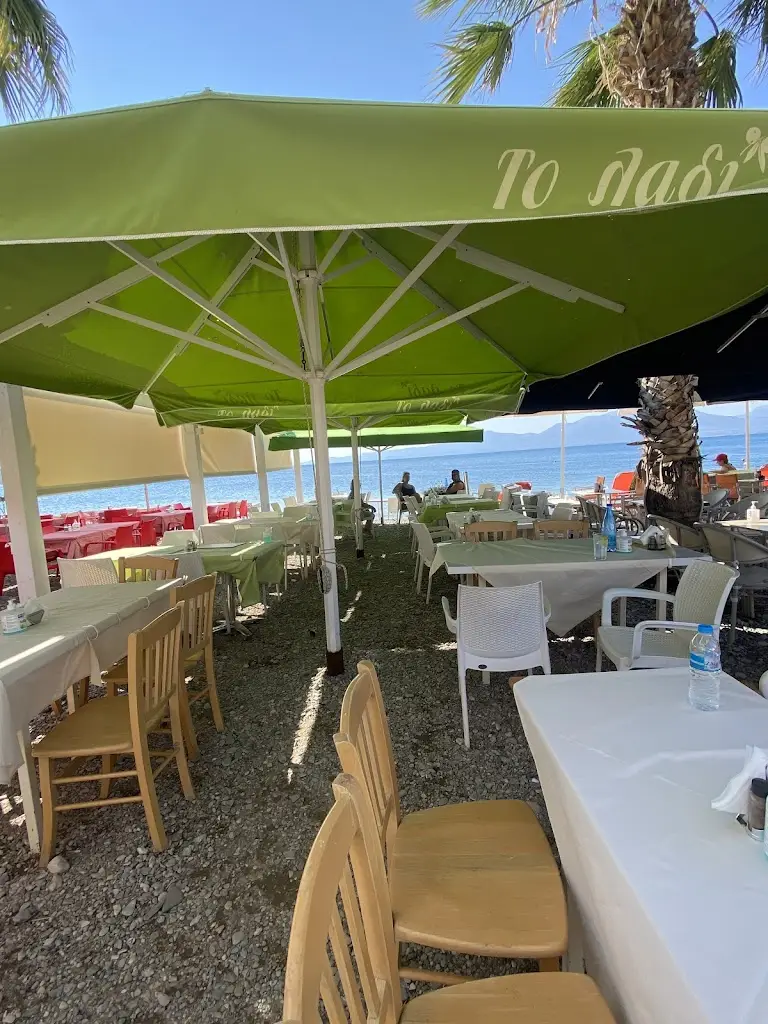 To Ladí_Áyioi Apóstoloi_slider_image_1