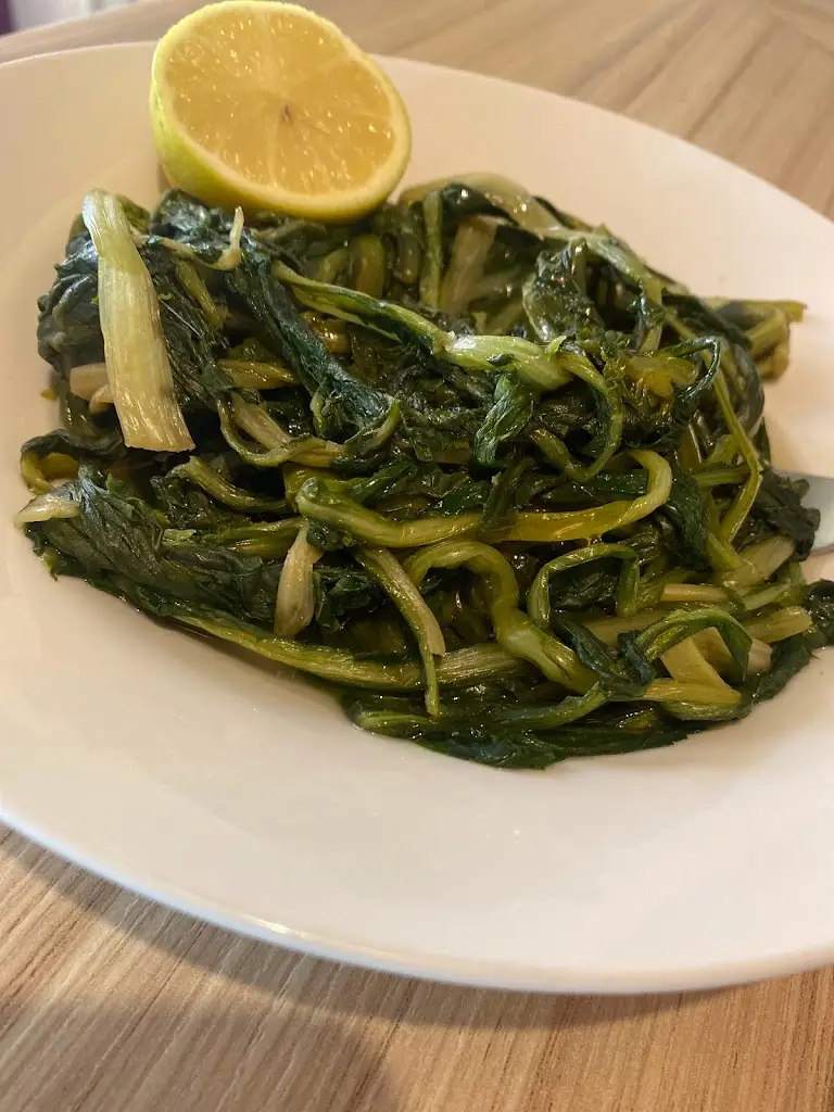 To Ladí_Áyioi Apóstoloi_slider_image_2