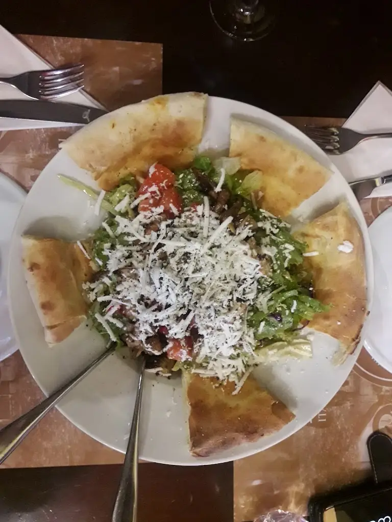 Fenya Kompatsiari_Fernando's_Kilkís_Bewertung