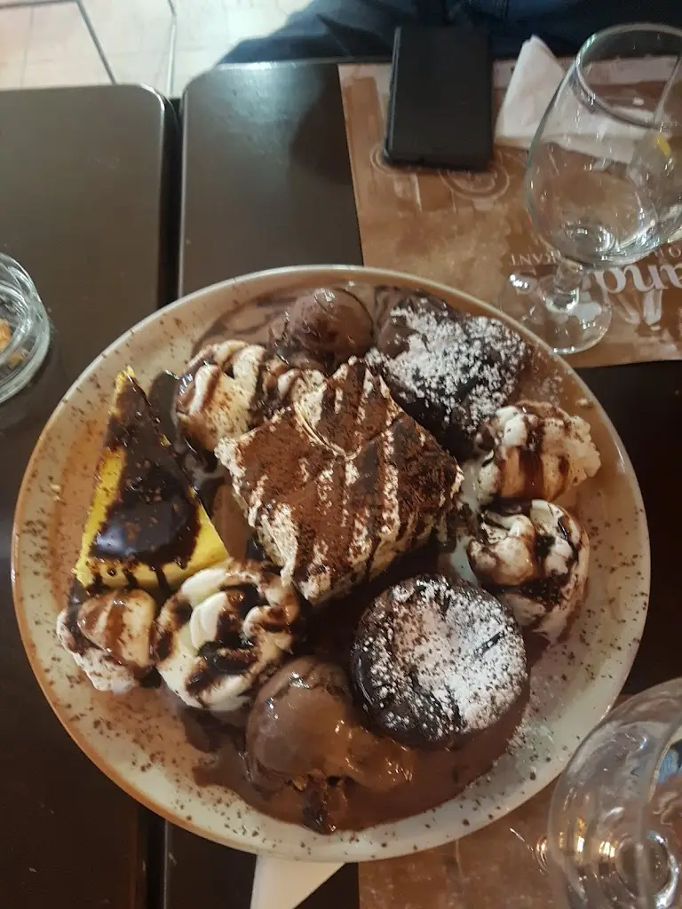 Zoltán Kurucz_Fernando's_Kilkís_Bewertung