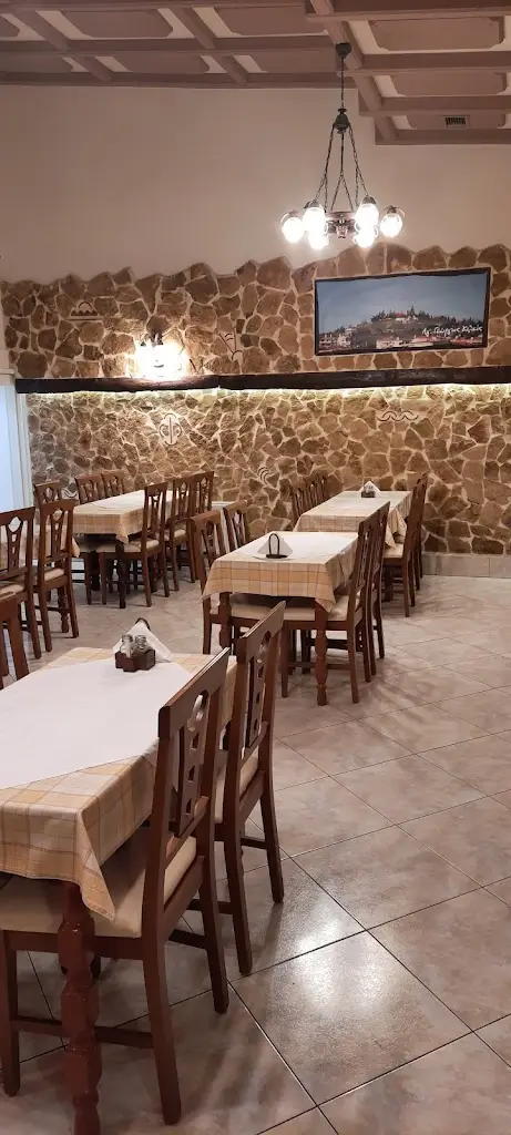 Platanos Restaurant in Kilkís