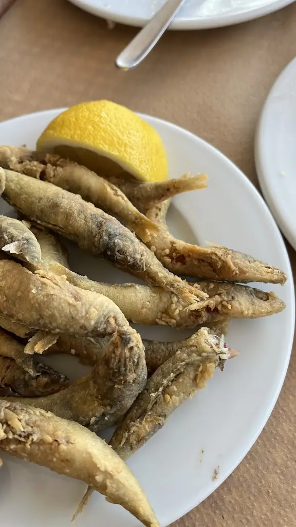 Natalia Melchukova_Ο Μπάτης από το 1959_Áyioi Apóstoloi_review