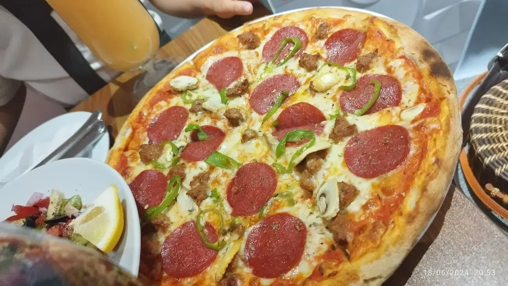 Menü_Eatalian Pizza Pasta Kilkis_Kilkís_Bild_8