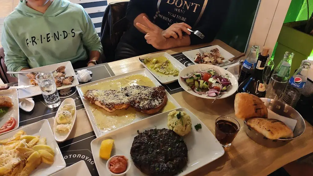 Menu_Το Χρυσό Κοτόπουλο_Kilkís_imagen_2