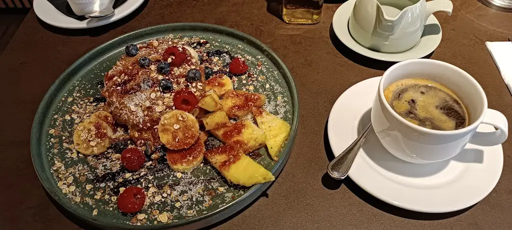 Menü_Igera_Kouloúra_Bild_6