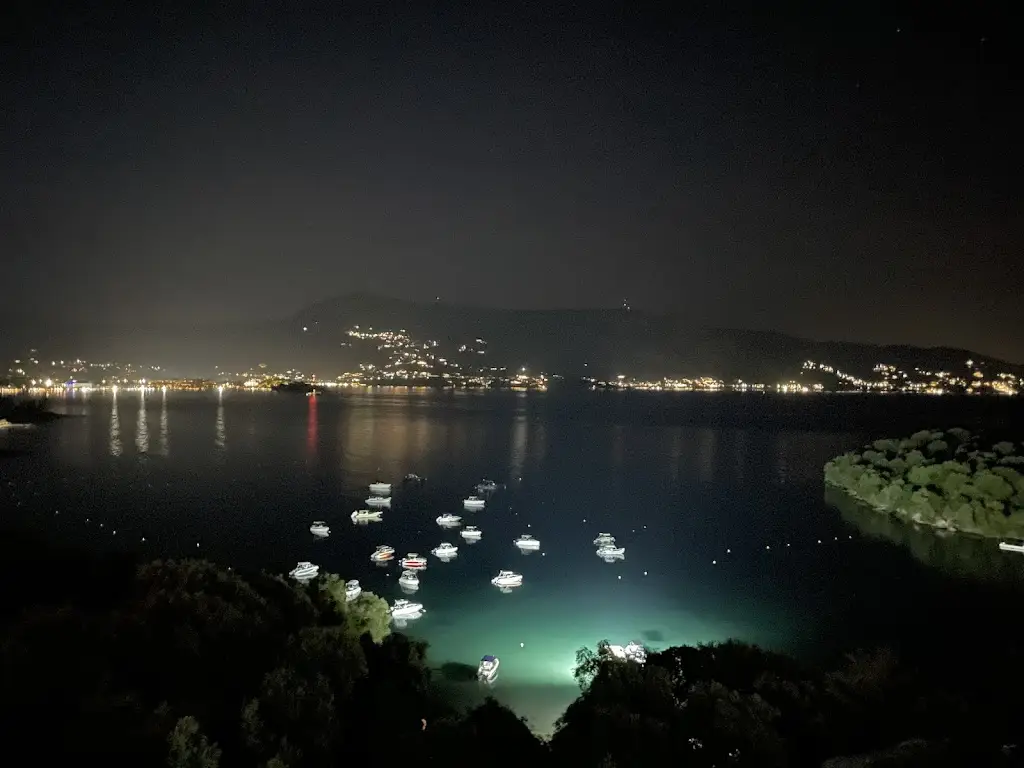 Sara Ferraro_Apovrado_Kouloúra_Bewertung