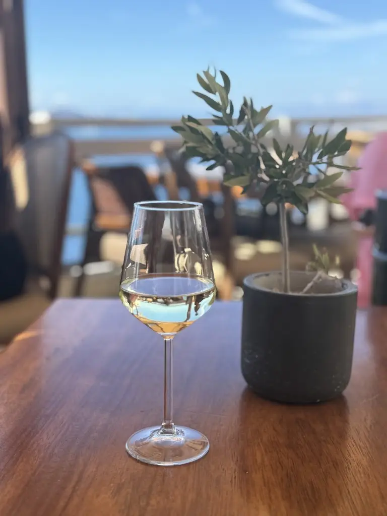 Mirtha Hernandez_Koultoura Restaurant_Kouloúra_Bewertung