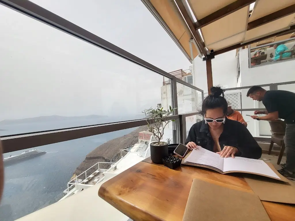 Callyce “Cole” Carroll_Koultoura Restaurant_Kouloúra_Bewertung