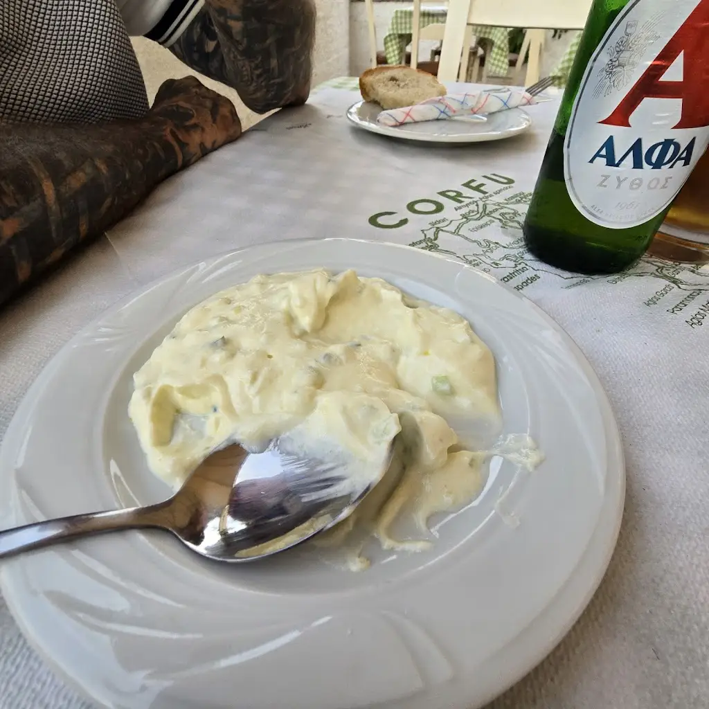 Linda Scannell_Ο Τράγος_Kouloúra_Bewertung