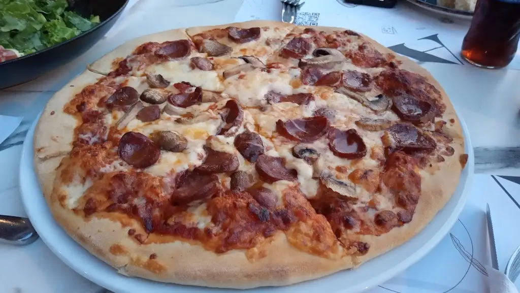 Menü_Sunday's_Litóchoro_Bild_8