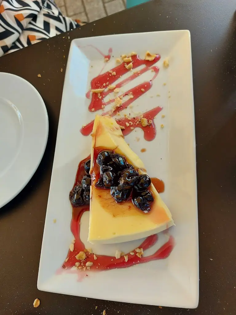 Menü_Lofos Cafe · Bar · Restaurant_Lófos_Bild_8