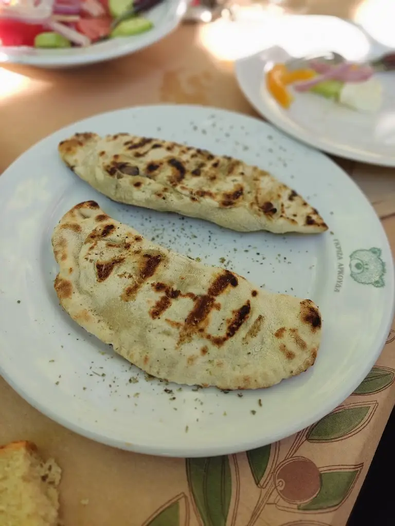 Menu_Tavern The Grey Bear_Lófos_image_7