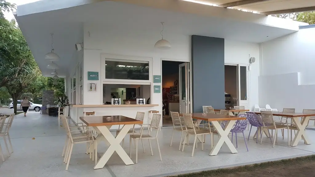 Frederique Iborra_Meltemi fish restaurant_Aghios Panteleímon_Bewertung