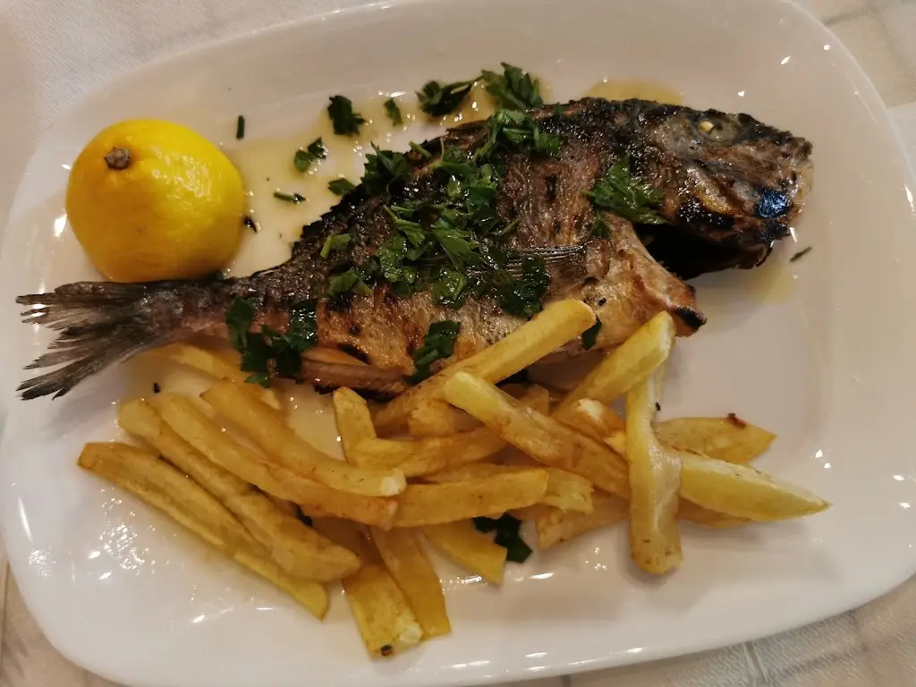 Menü_Ταβέρνα 5φί_Lagkadás_Bild_5