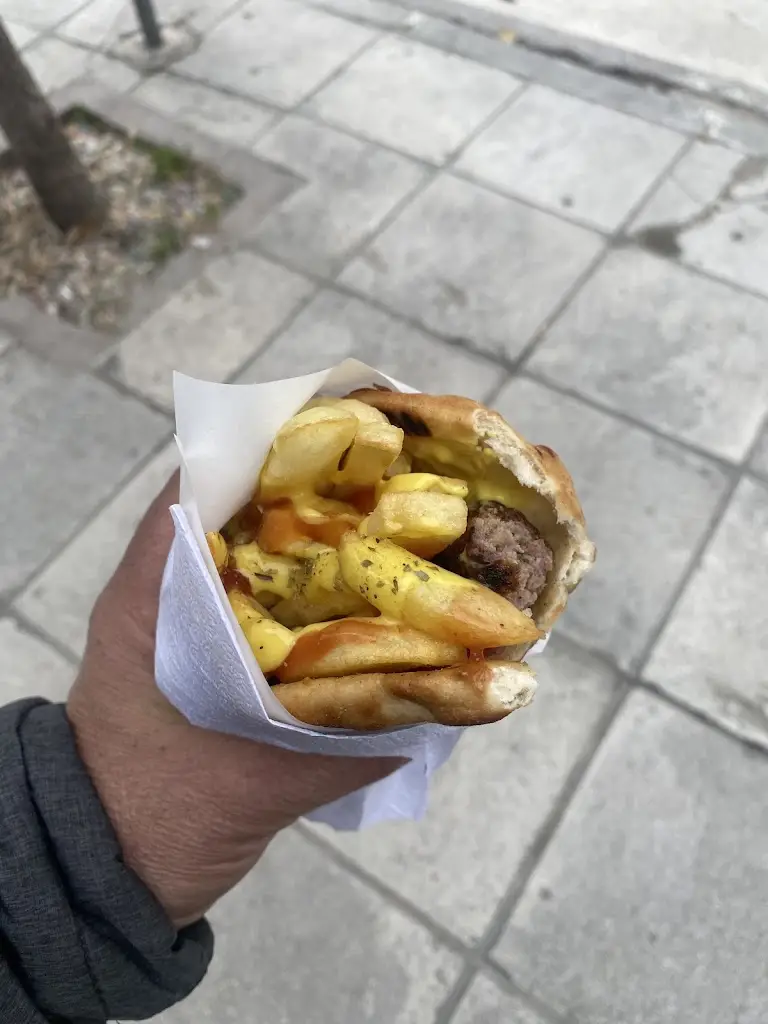 Menü_Sotos_Lagkadás_Bild_1