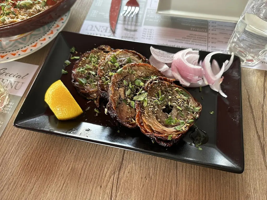 Μεζέ & Σούβλες_Lagkadás_slider_image_2