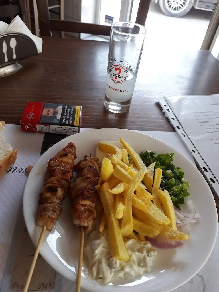 Asterioy Dhmhtris_Οβελιστιριο ΜΗΝΑ_Lagkadás_Bewertung