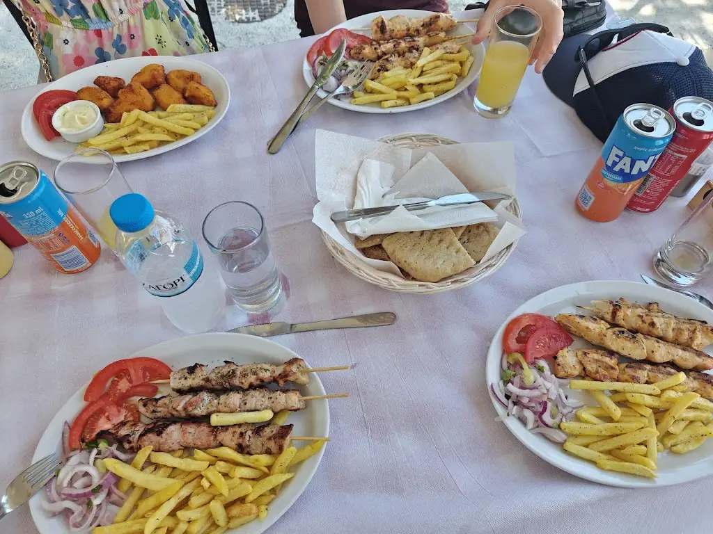 Menü_Bukovo_Makrýgialos_Bild_7