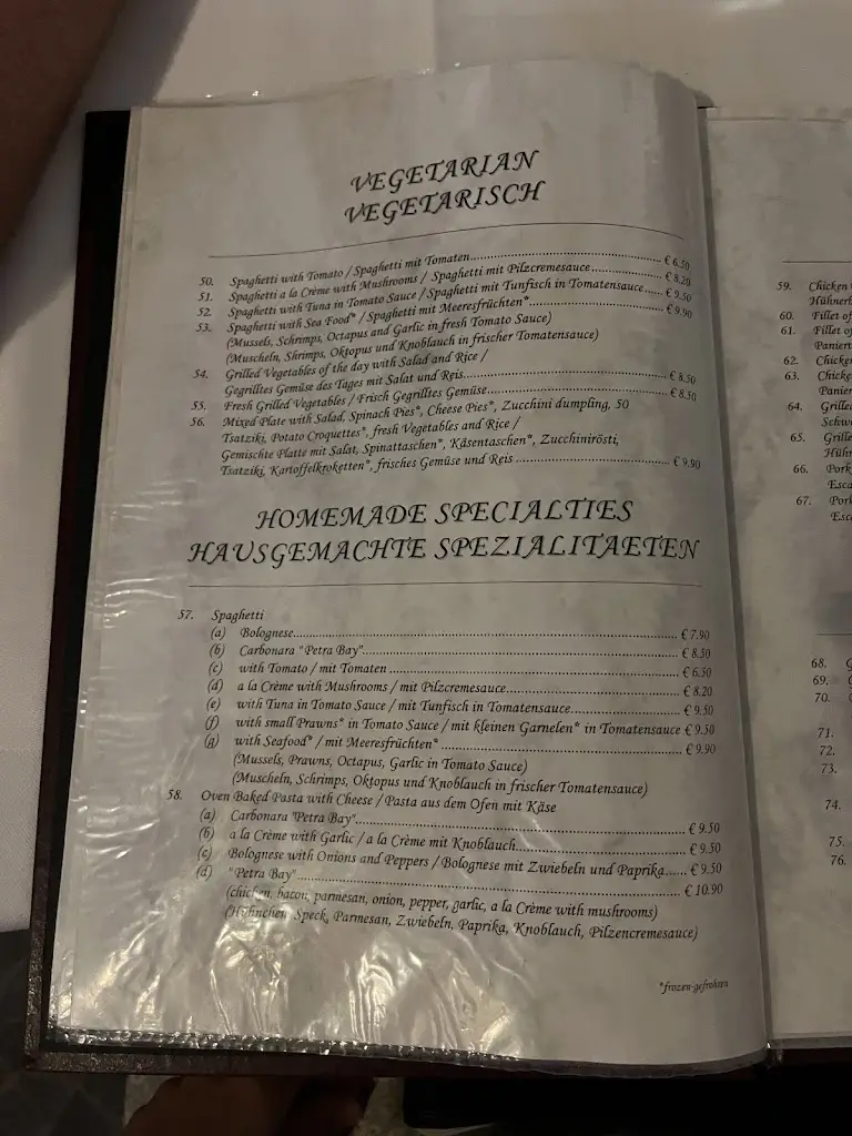 Menü_Petra Bay_Makrýgialos_Bild_3