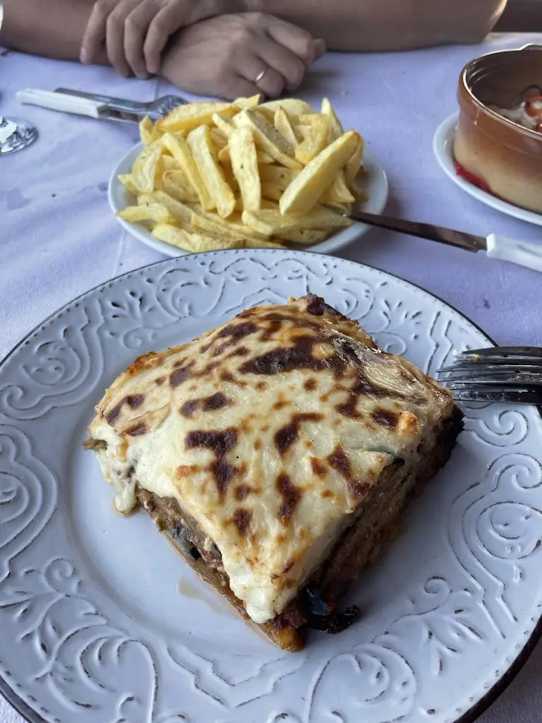 Menu_ΑΛΛΙΩΤΙΚΟ - ALLIOTIKO RESTAURANT_Makrýgialos_image_9