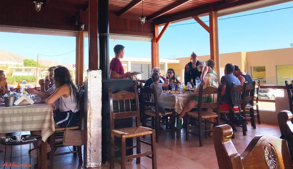 ΑΛΛΙΩΤΙΚΟ - ALLIOTIKO RESTAURANT Restaurant in Makrýgialos