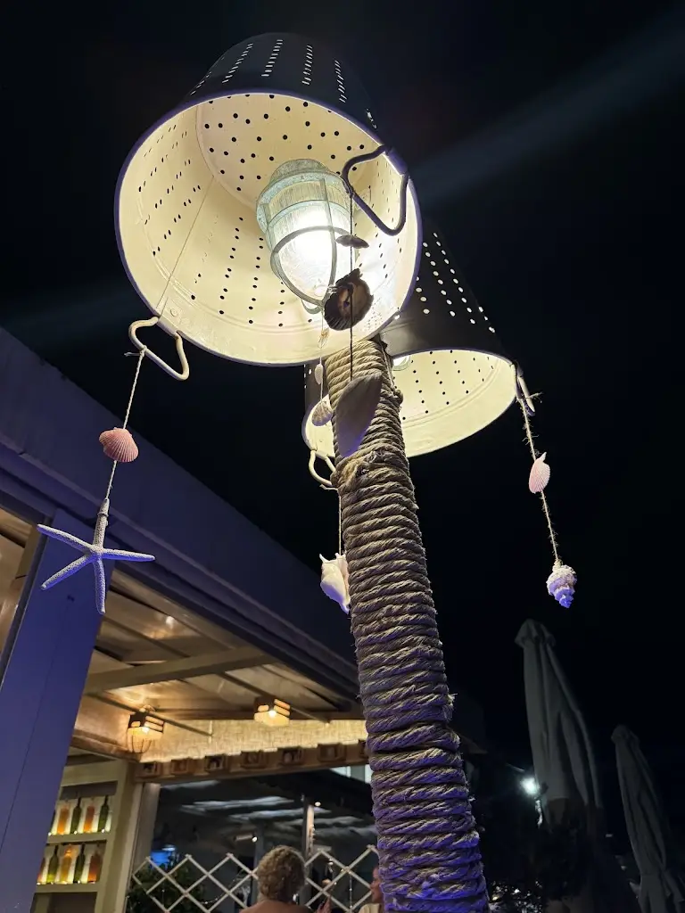 Danilo Vilarino_Restaurant Elias_Makrýgialos_Bewertung