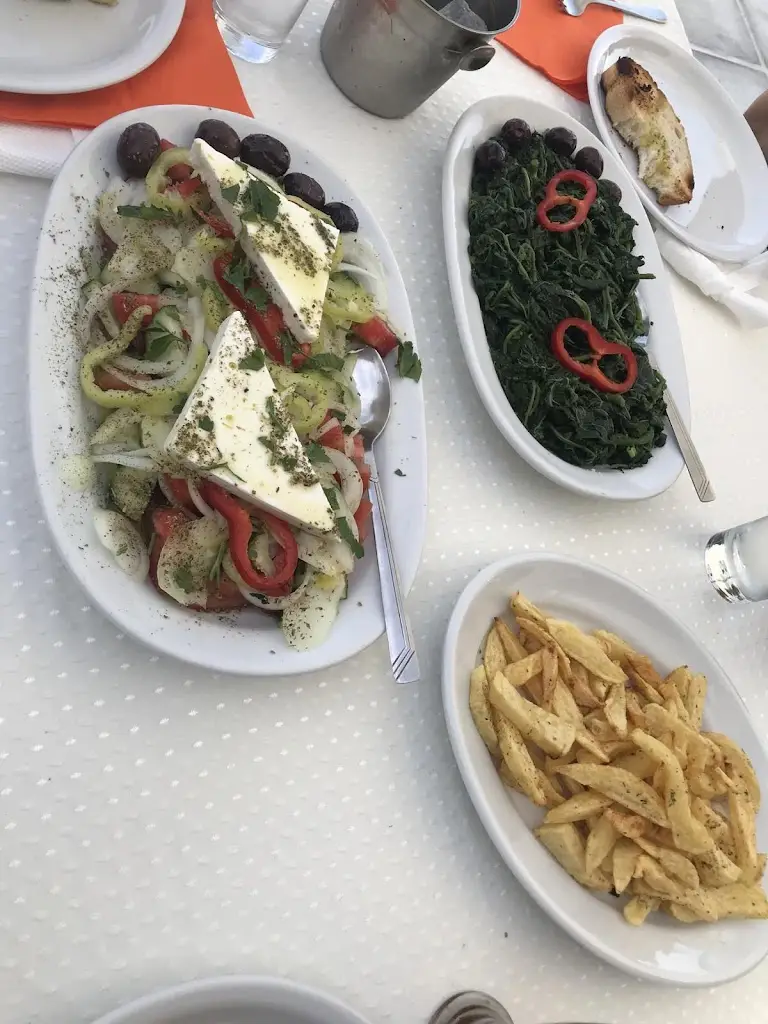 Menu_Ο Γιαλός_Makrýgialos_image_3