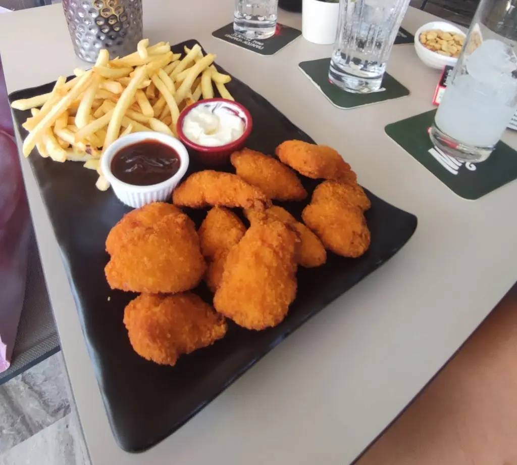 Menü_Revans Beach Bar_Makrýgialos_Bild_2