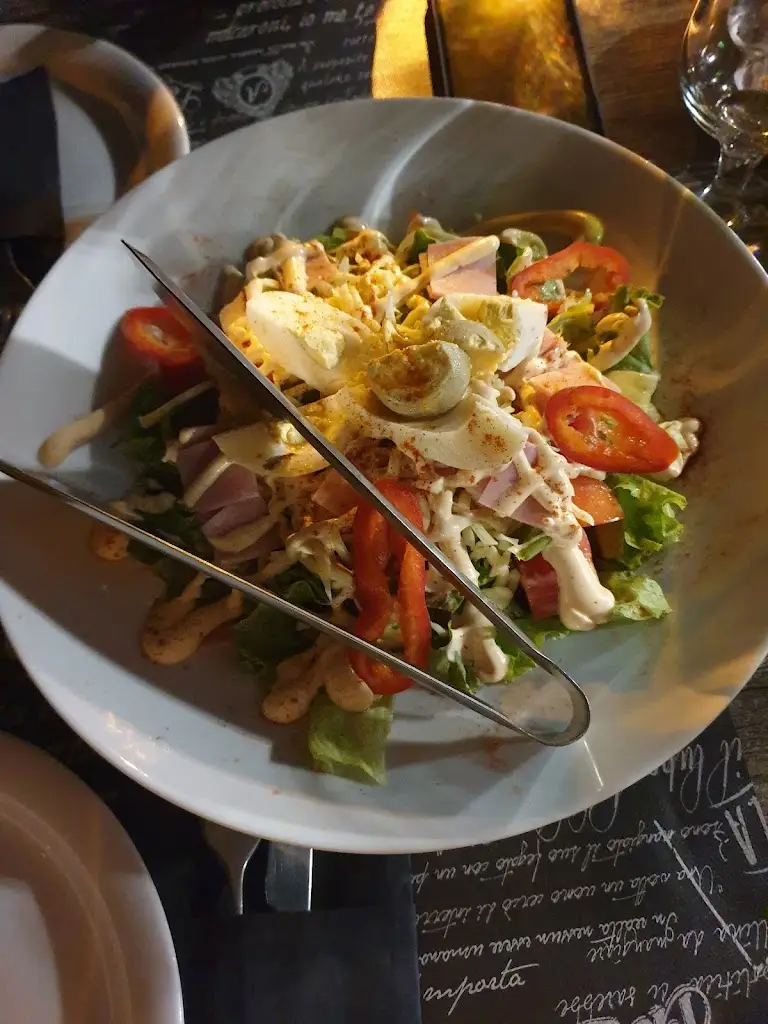 Menü_Aldebaran_Makrýgialos_Bild_4