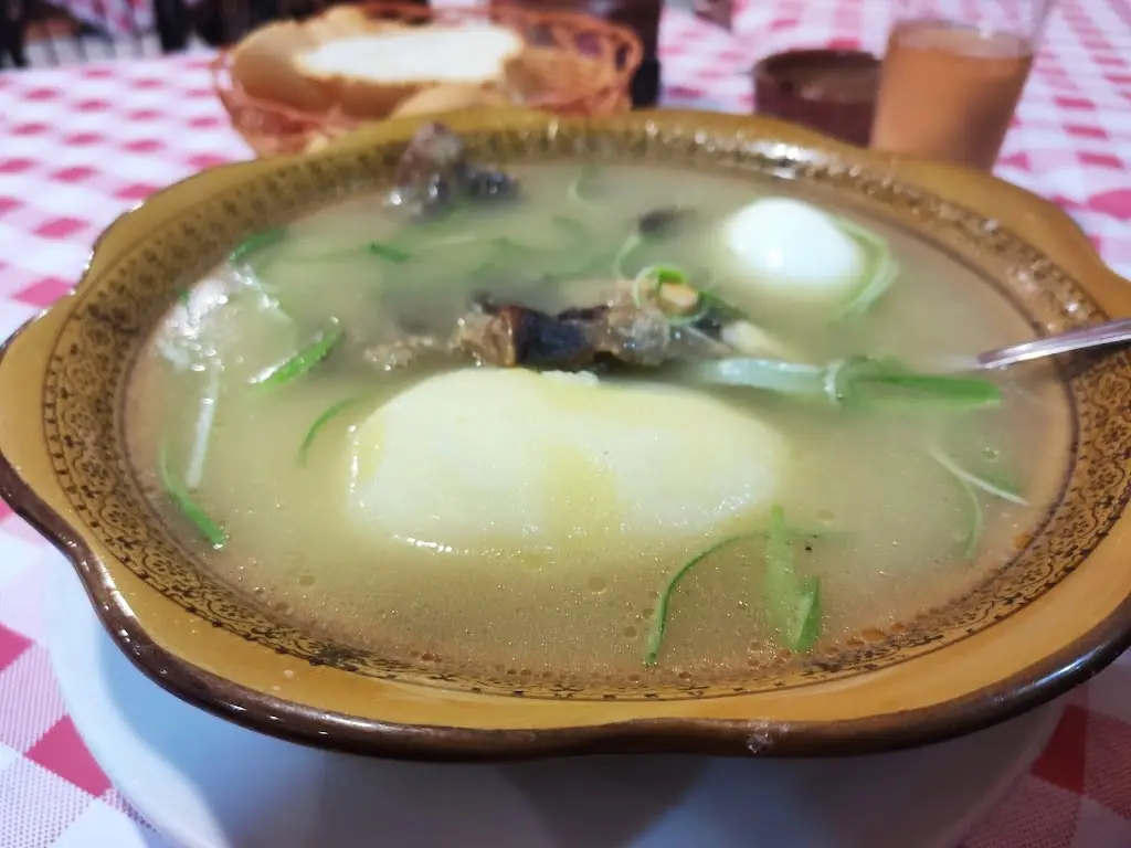 Menü_GRILL The PONTOS_Mavrothálassa_Bild_8