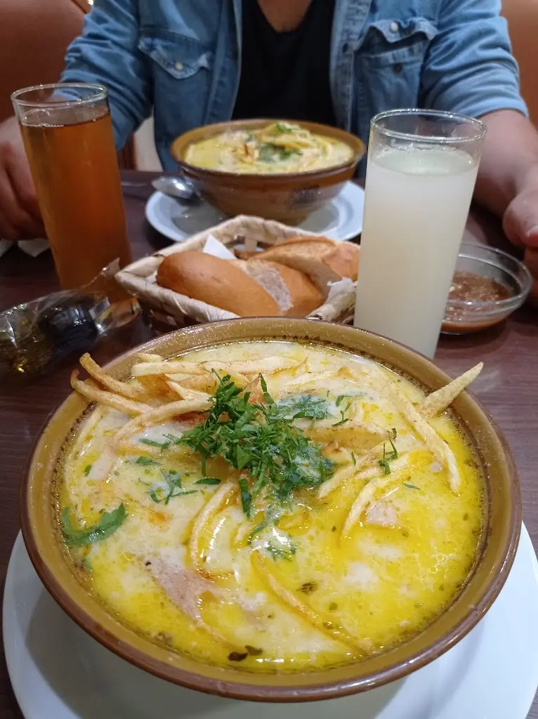 GRILL The PONTOS_Mavrothálassa_slider_image_3