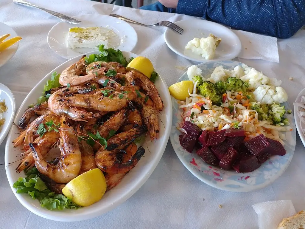 Menü_Περί ορεξεως Taverna_Mavrothálassa_Bild_4