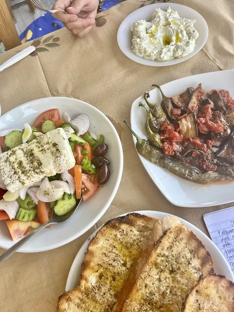 Menü_ΔΙΣΑΚΙΑ εστιατόριο - ταβέρνα_Mavrothálassa_Bild_4