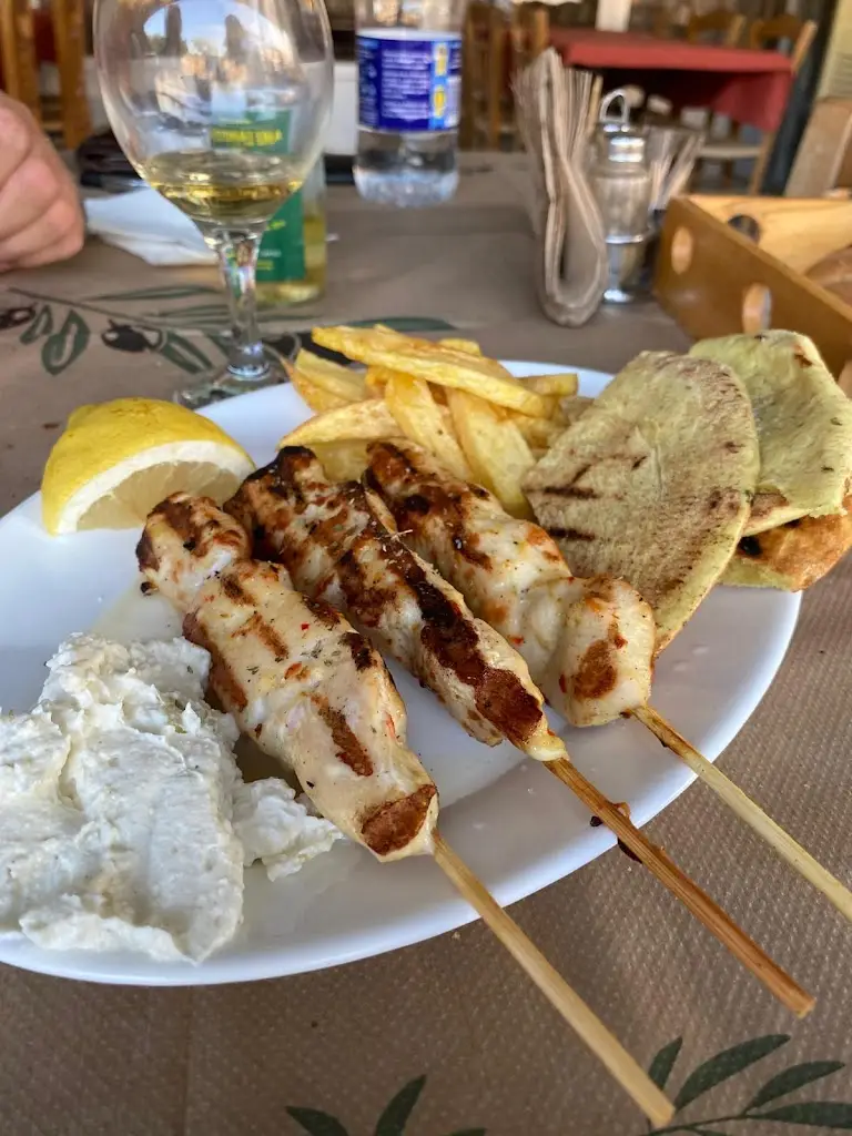 Menü_ΔΙΣΑΚΙΑ εστιατόριο - ταβέρνα_Mavrothálassa_Bild_8