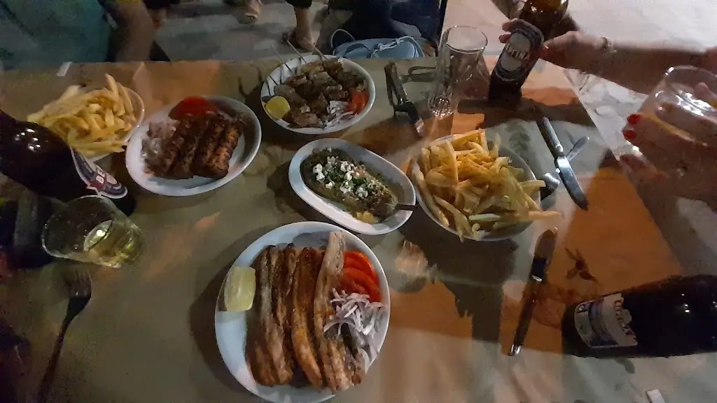 Menü_Stou Bakali_Mavrothálassa_Bild_1