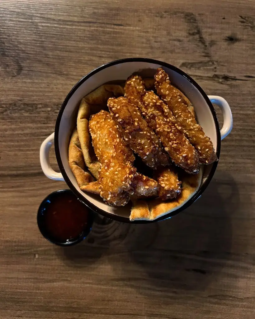 Stou Bakali_Mavrothálassa_slider_image_3