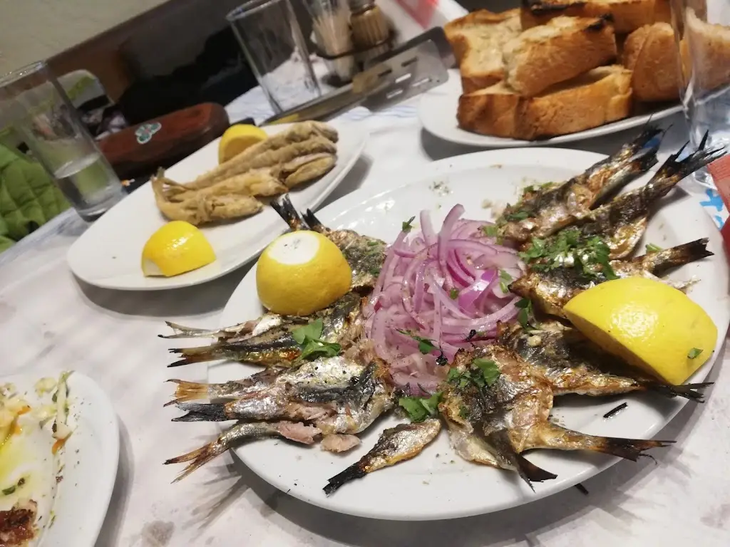 Menü_ΤΟ ΕΥΘΥΜΟΝ ΜΕΖΕΔΑΚΙ_Meneméni_Bild_9