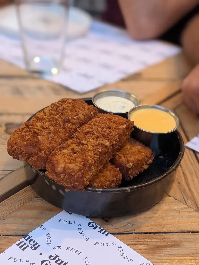 Leda Fotopoulou_Juicy Grill_Cholargós_recensione